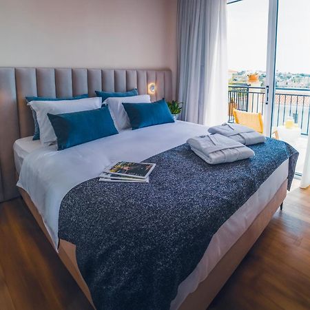 Sanders Seaview Klorakas Luaran gambar