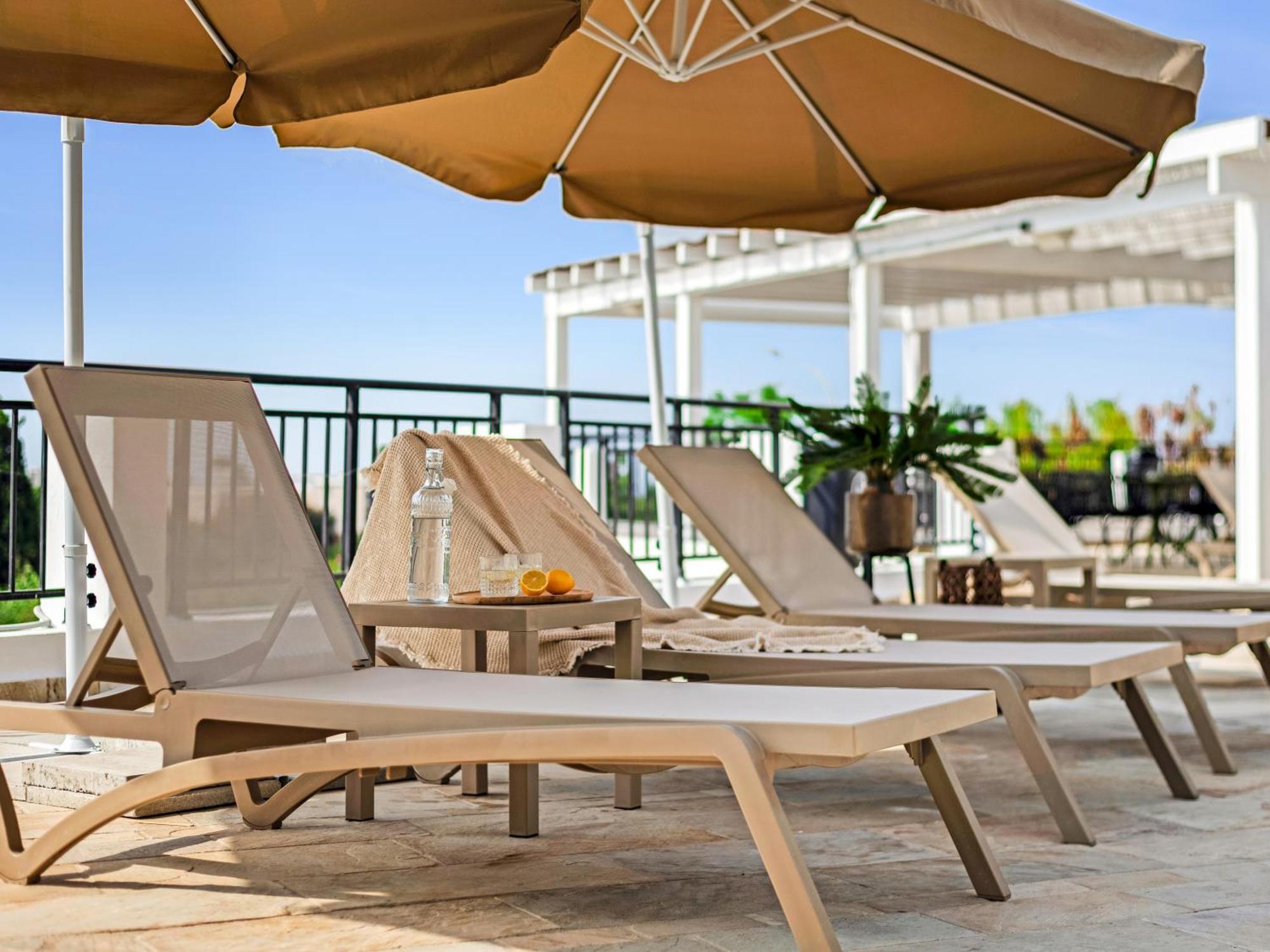 Sanders Seaview Klorakas Luaran gambar